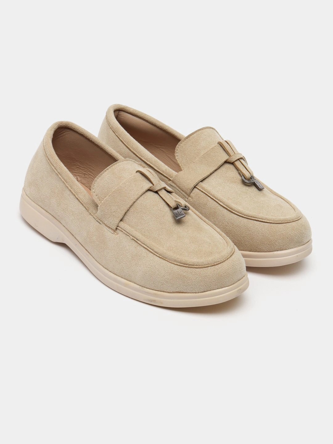 Женские лоферы